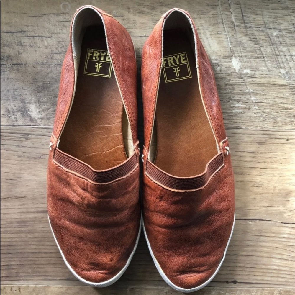 Frye melanie slip on